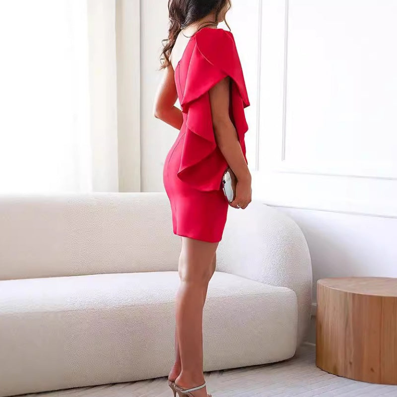 CAMILLE | EEN-SCHOUDER RUFFLE COCKTAIL MINI JURK