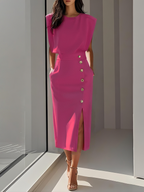 GENEVIEVE | MIDJURK MET GEVOERDE SCHOUWERS EN KNOOPDETAIL MET SPLIT