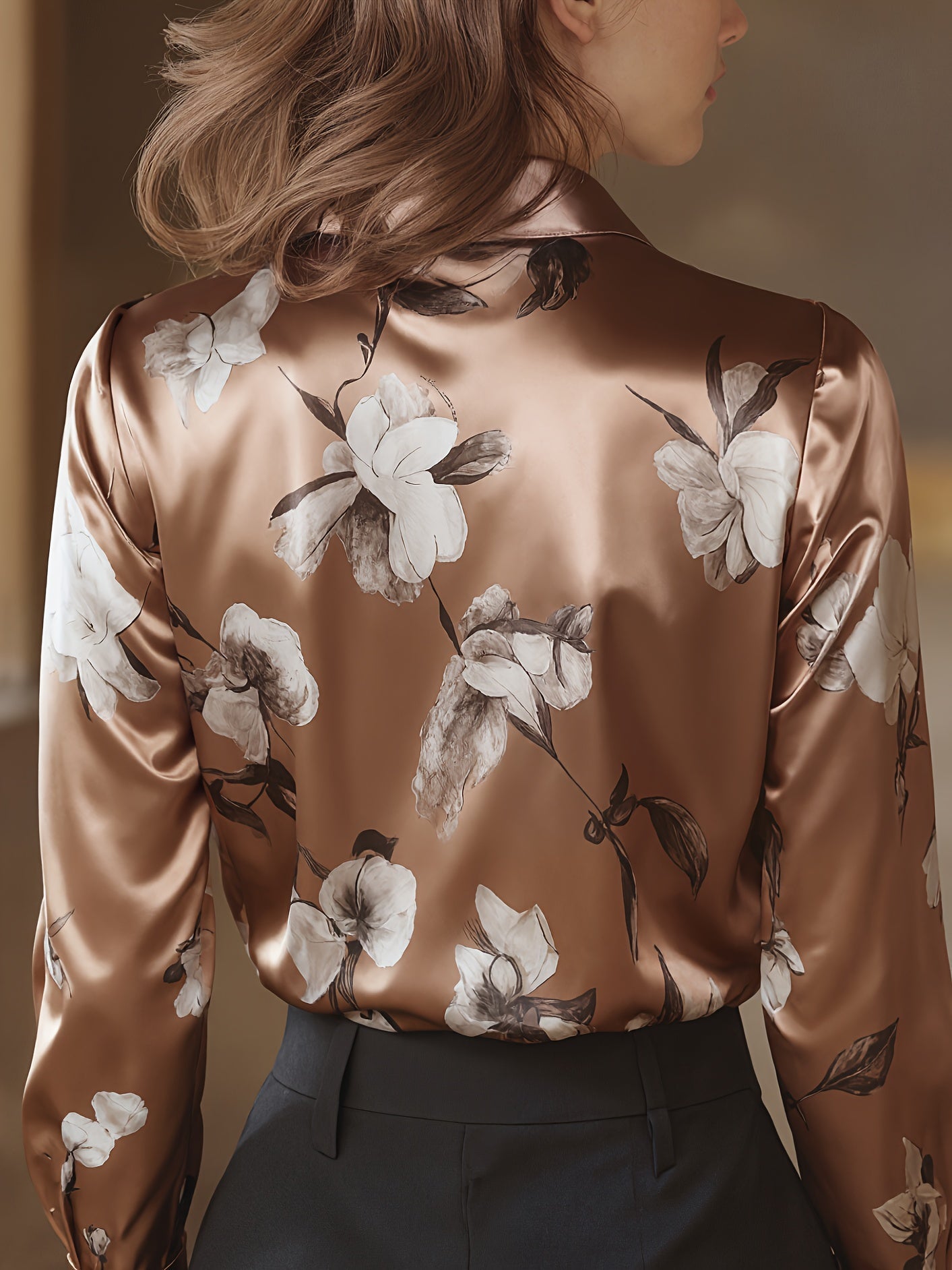 Monique™ Elegante Satijnen Blouse