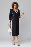 Alexa™ Elegante V-hals jurk