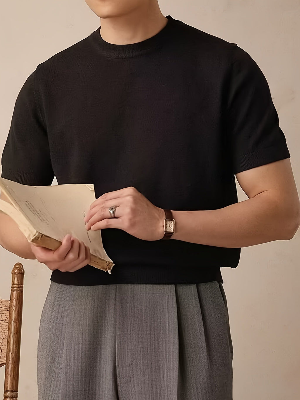Emerson | Verfijnde Crew-Neck Korte Mouw Top