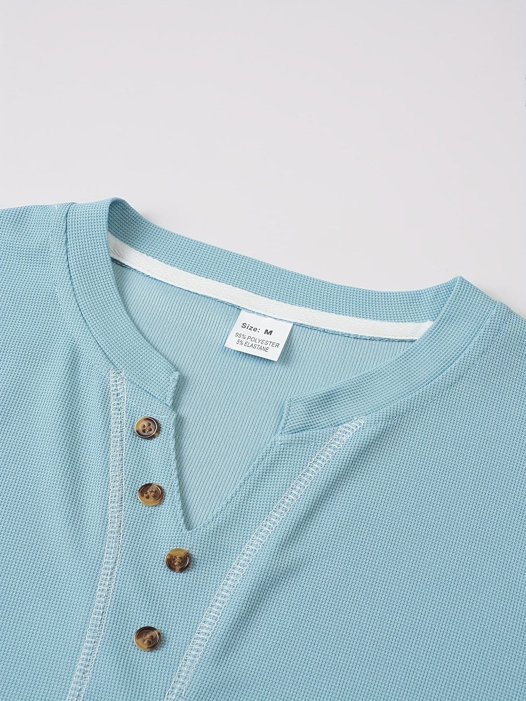 Maxwell | Getextureerde Knop-Hals T-shirt