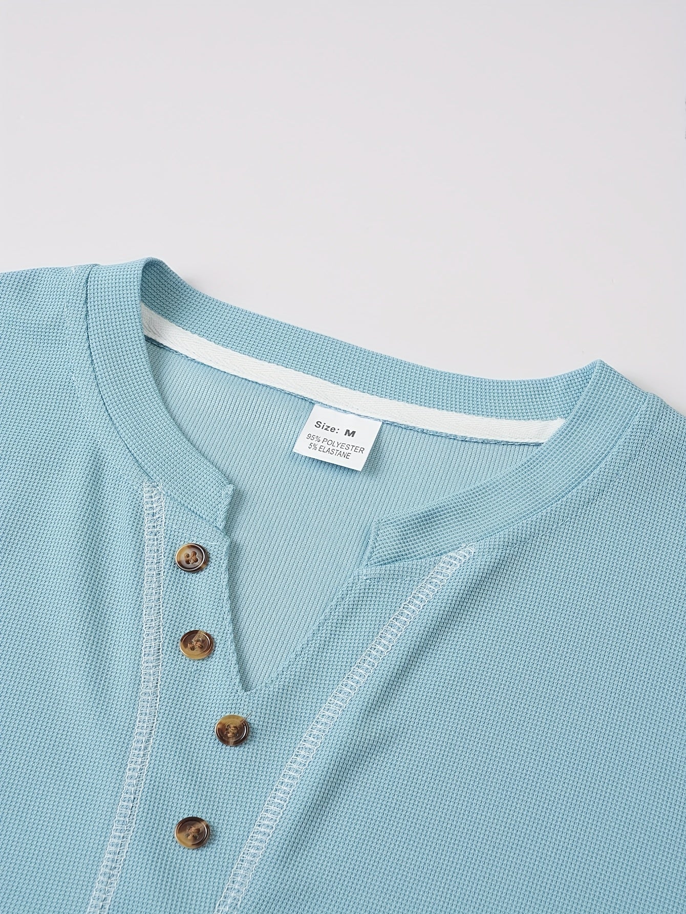 Maxwell | Getextureerde Knop-Hals T-shirt
