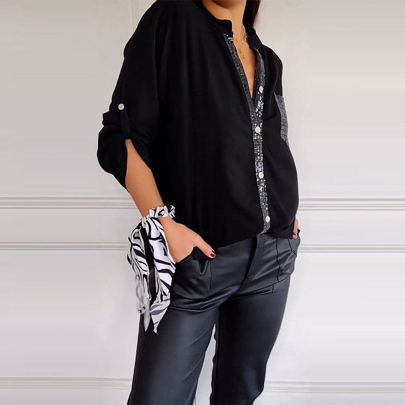 VERITY | SHIRT MET PAILLETTENAFWERKING EN KNOPEN