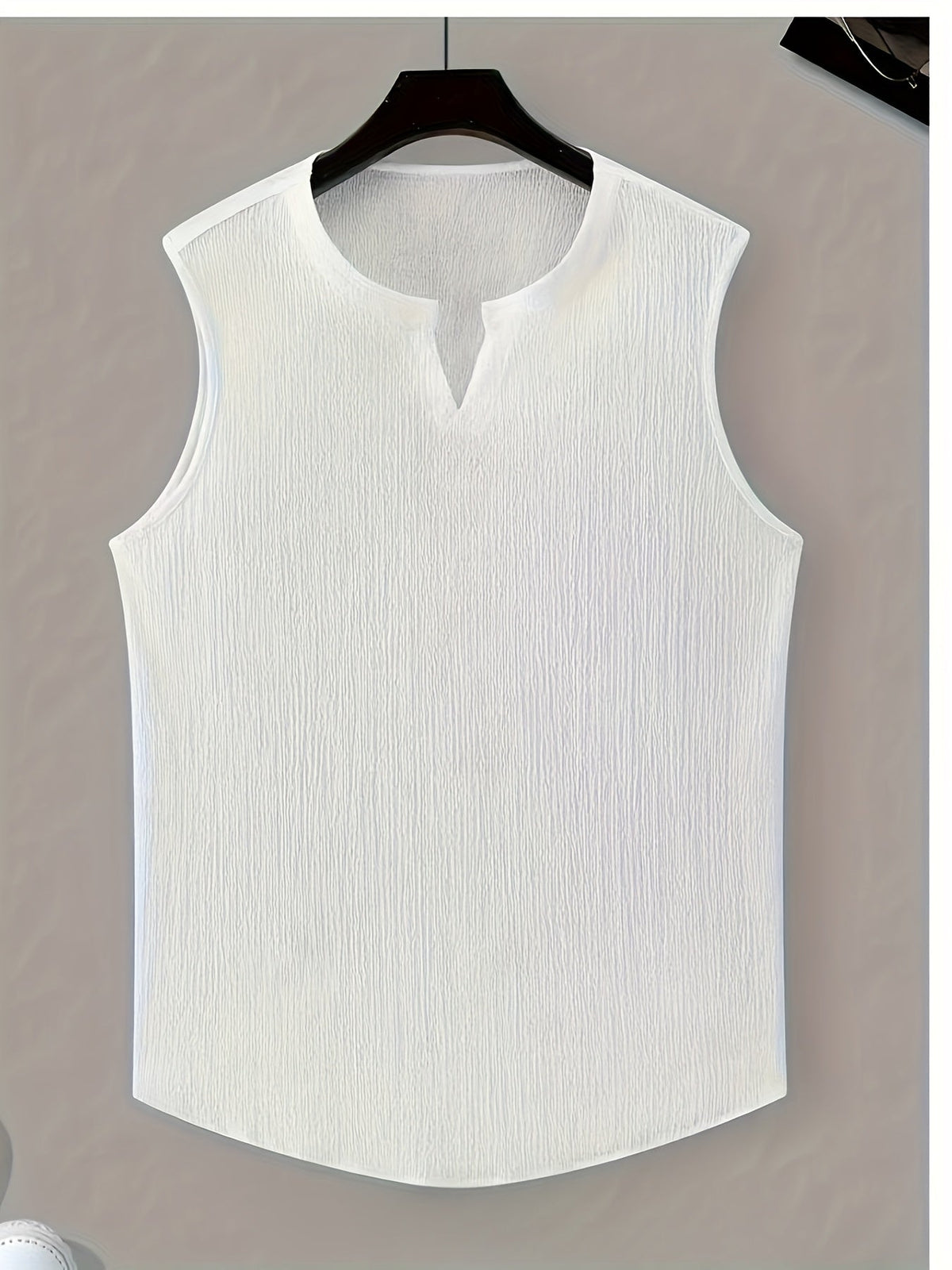 Damon | Ontspannen Split-Neck Tanktop