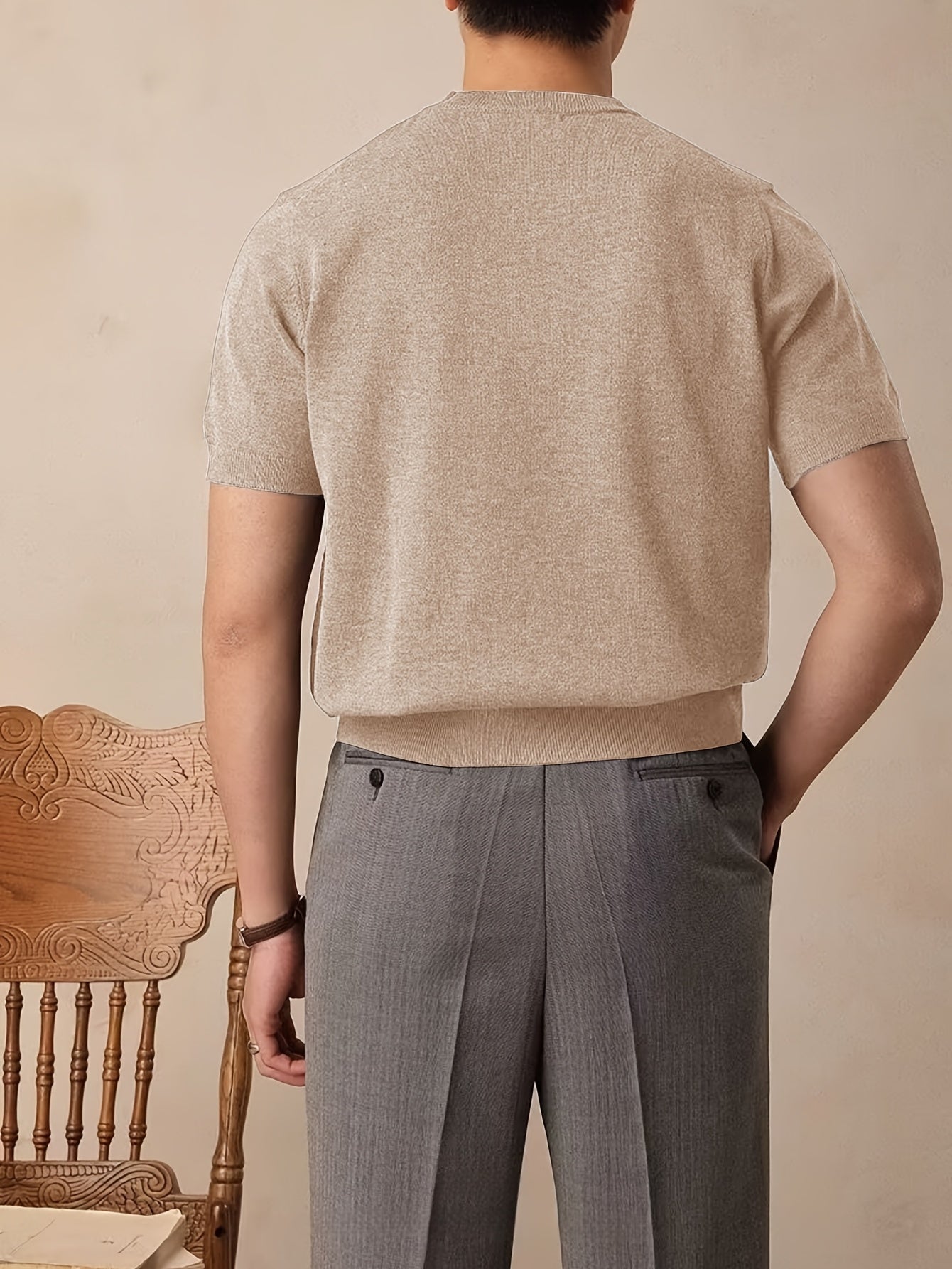 Emerson | Verfijnde Crew-Neck Korte Mouw Top