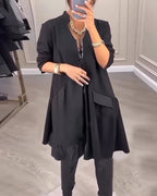 COLLEEN | ZIP-FRONT V-HALS SWING DRESS MET RUFFLE HEM