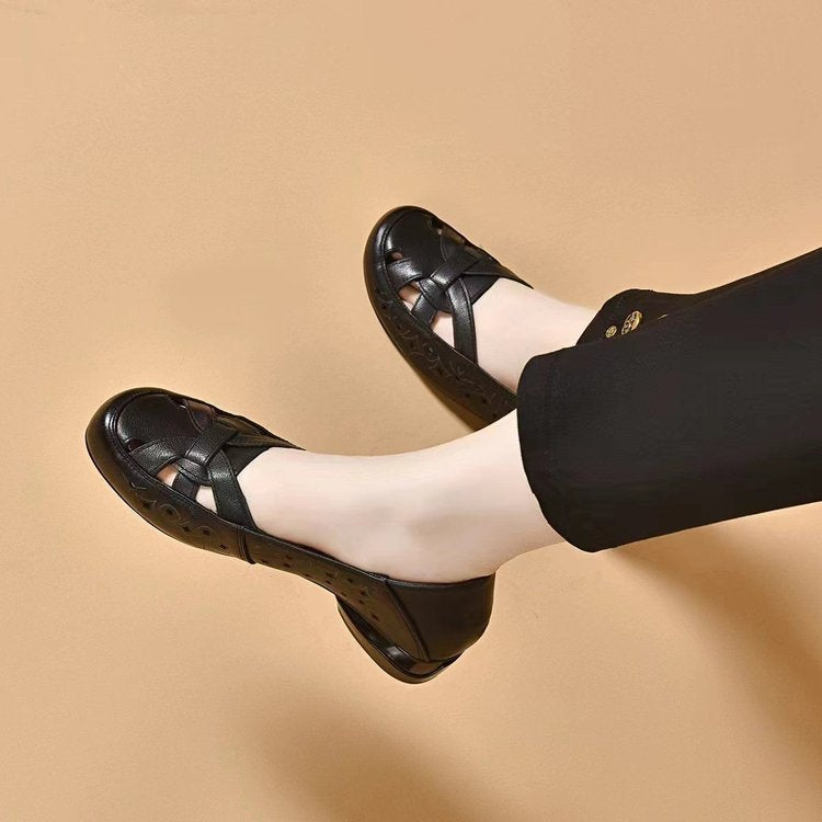 SYLVIE | ORTHOPEDISCHE PERFORERENDE INSTAP SCHOENEN MET GESLOTEN TEEN