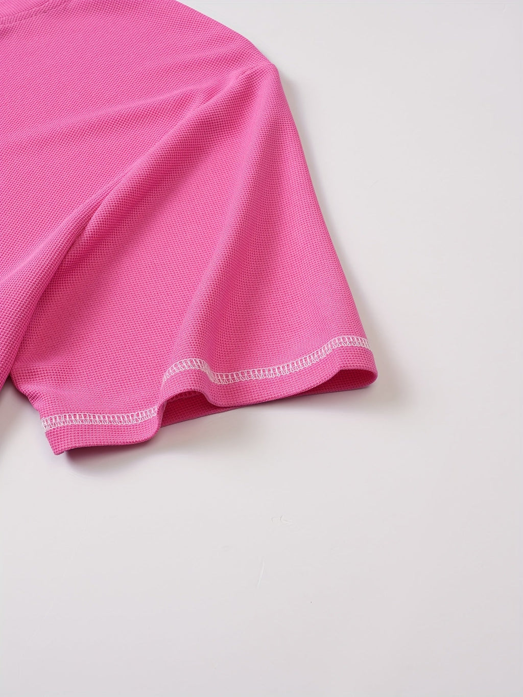 Maxwell | Getextureerde Knop-Hals T-shirt