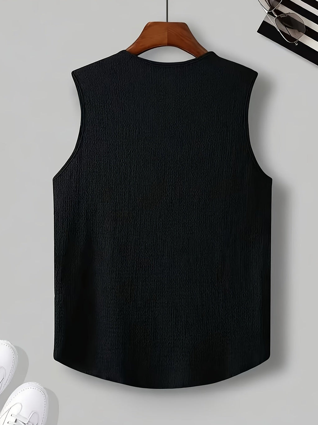 Damon | Ontspannen Split-Neck Tanktop