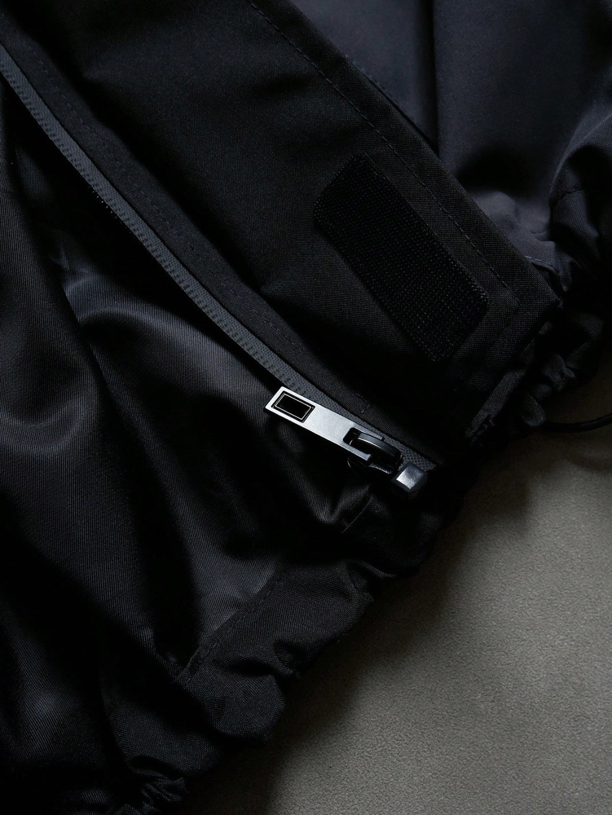 Korte Oversized Windjas met Capuchon