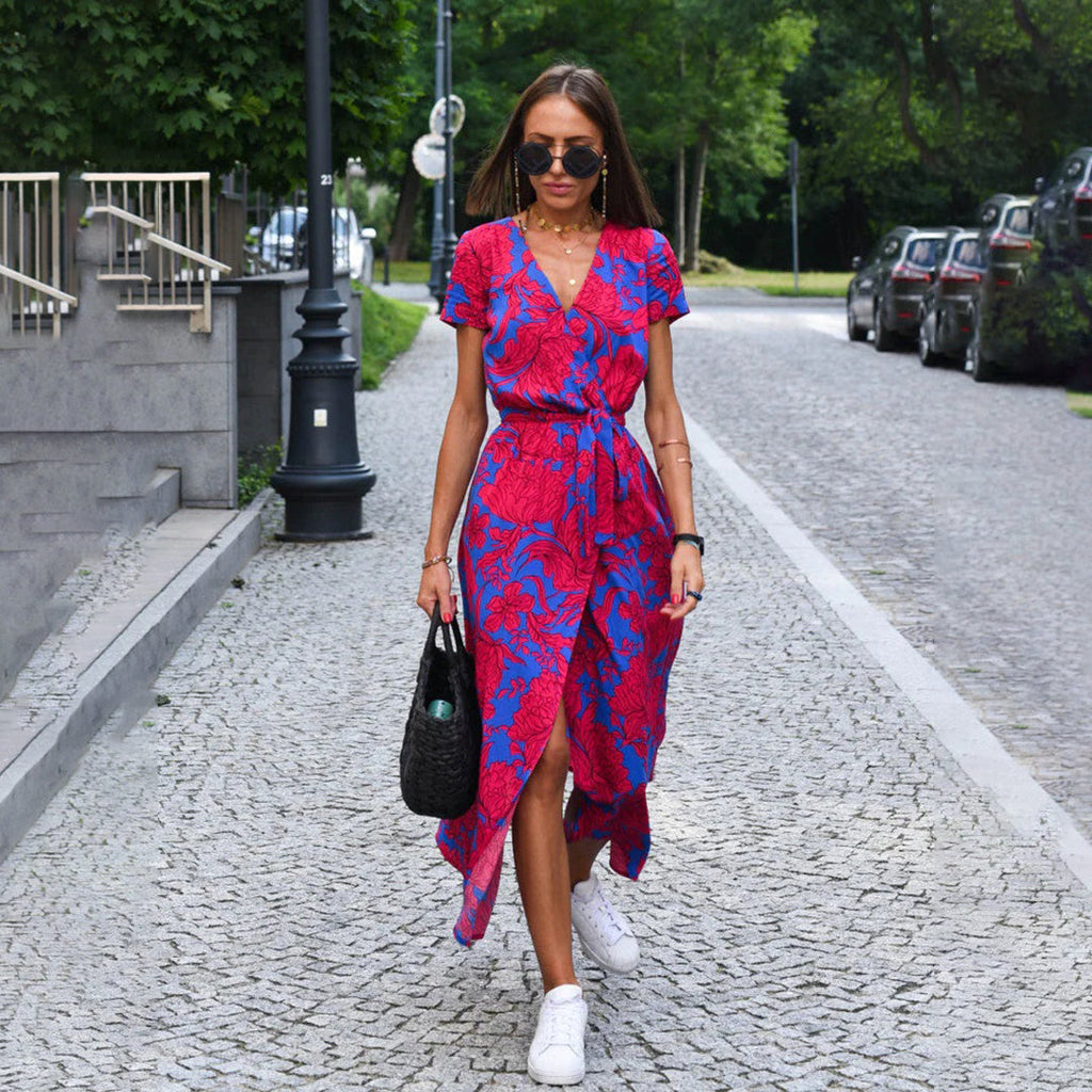 DEBORAH | KORTE MOUWEN BLOEMEN WIKKEL MIDI JURK