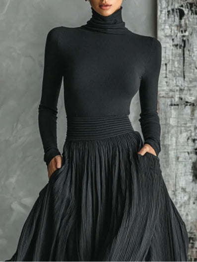 Cybele™ Zwarte Coltrui & Plissé Rok Set