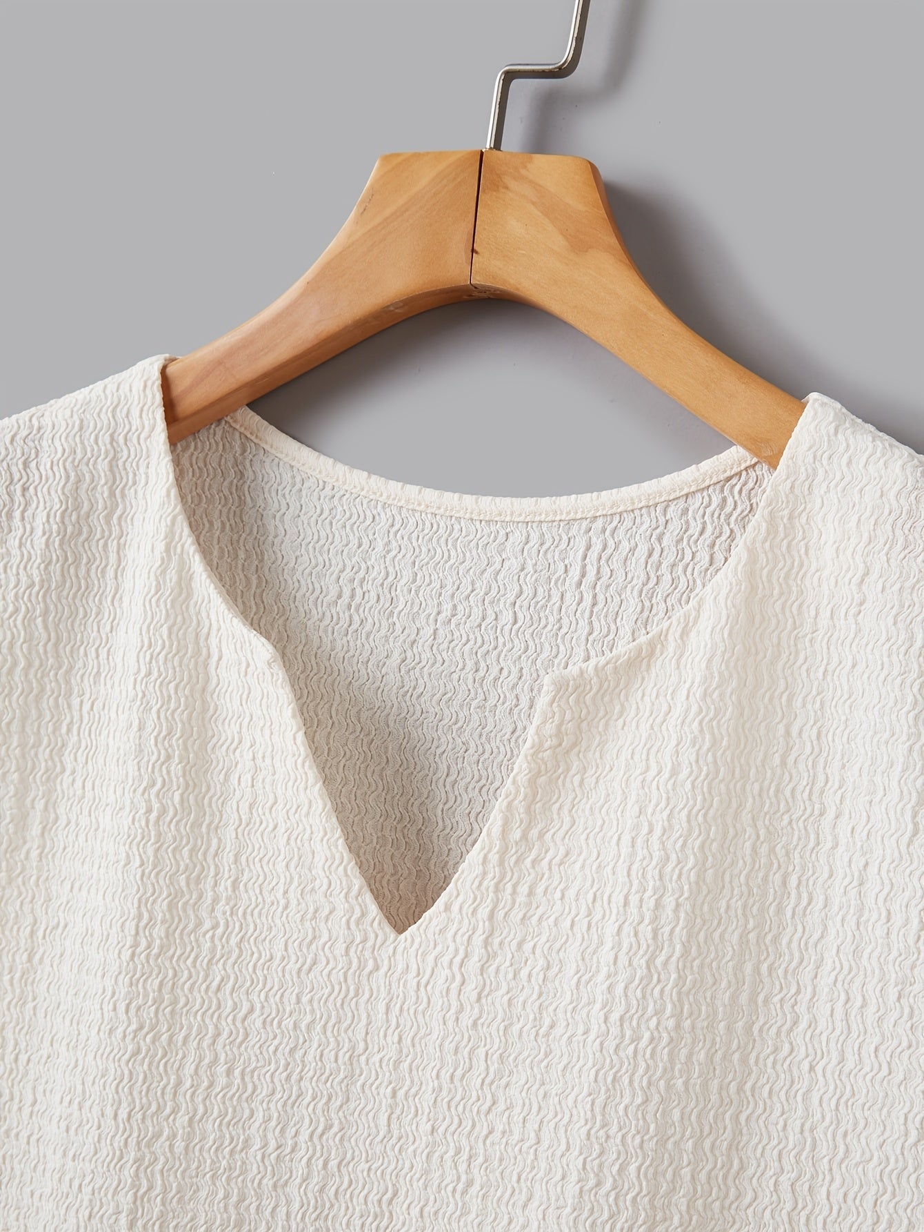 Damon | Ontspannen Split-Neck Tanktop