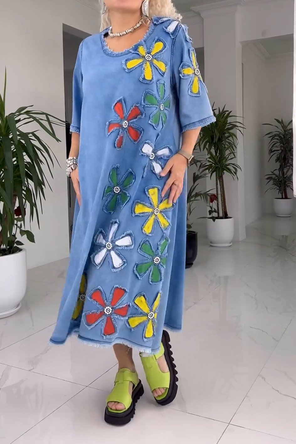 SYLVIE | DENIM BLOEMEN MAXI JURK