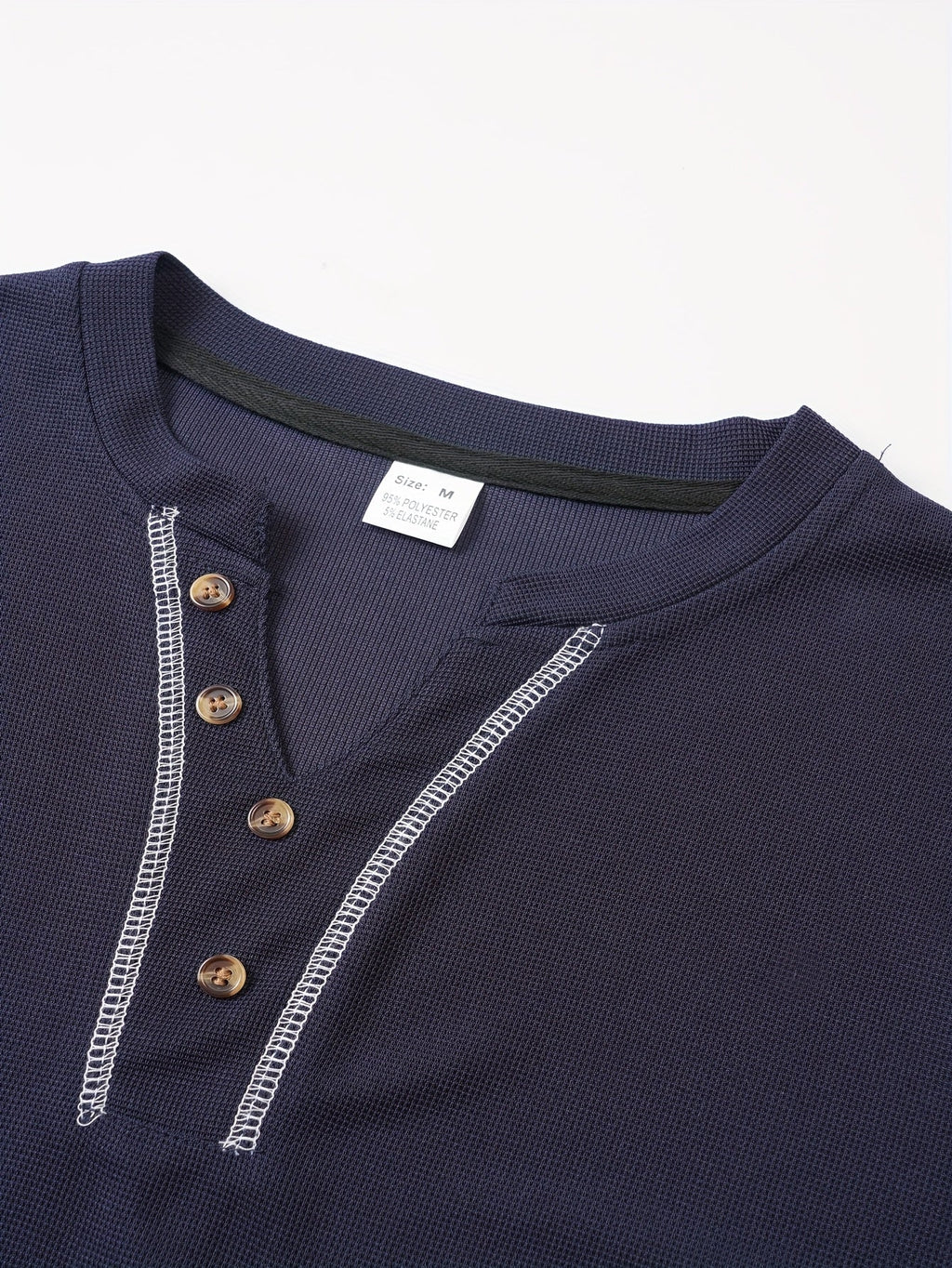 Maxwell | Getextureerde Knop-Hals T-shirt