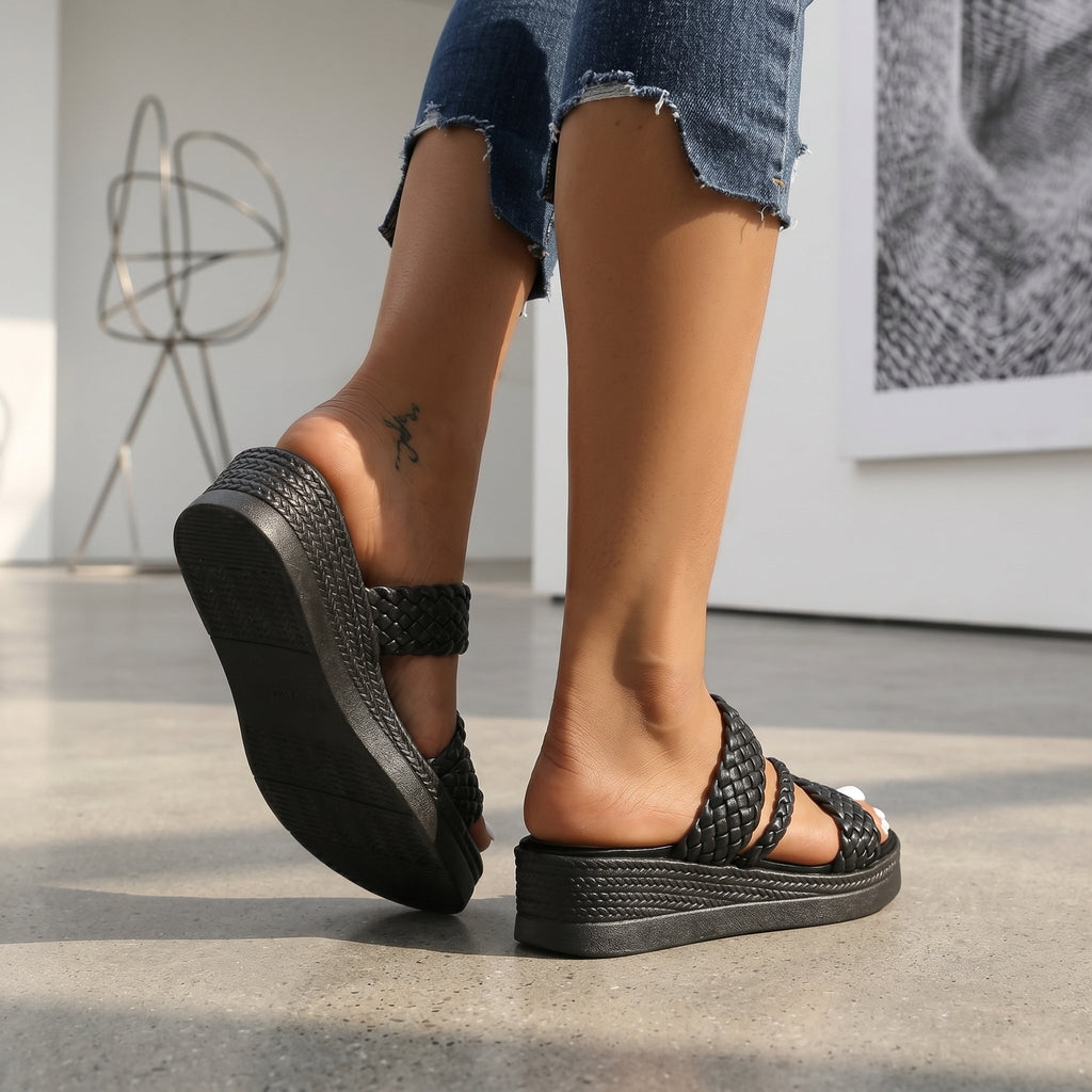 WINIFRED | GEVLOCHTEN BAND SANDALEN