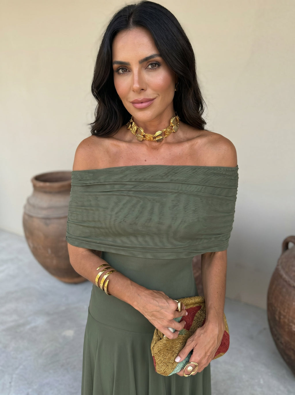 VICTORIA | OFF-SHOULDER PLEATED MAXI JURK