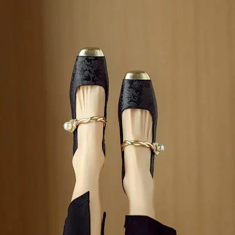 Cecile | Vintage Gevlochten Parelschoenen