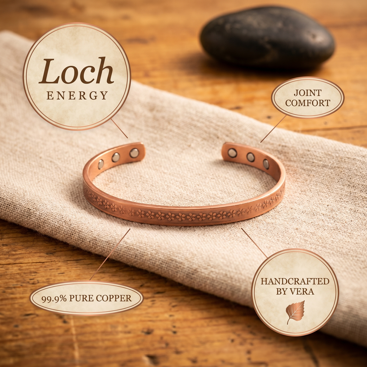 Vera's Loch Koperen Armband