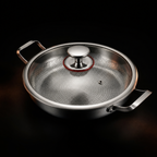 Gehamerde Titanium pan met twee Handgrepen