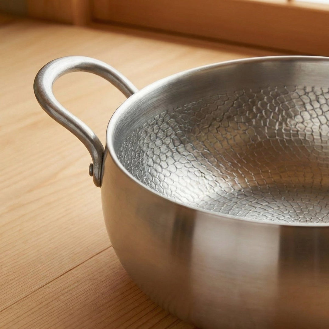 Gehamerde Diepe Titanium pan